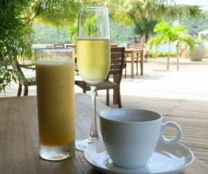 juice, coffee and sparkling wine with breakfast at An Lam Villas