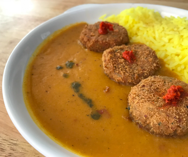 Green-Go falafel curry