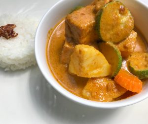 Pavilion Phnom Penh vegan curry