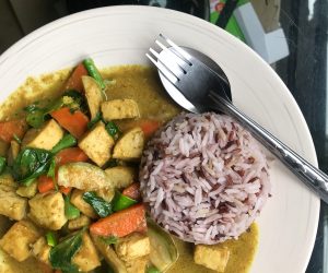 vegan green curry Little Wing Kitchen Koh Chang