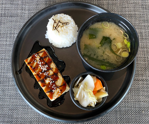 MASON Pattaya vegan tofu teriyaki