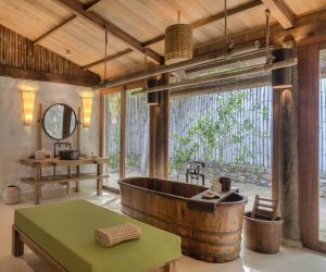 Beachfront_Pool_Villa_Bathroom_Six Senses Ninh Van Bay