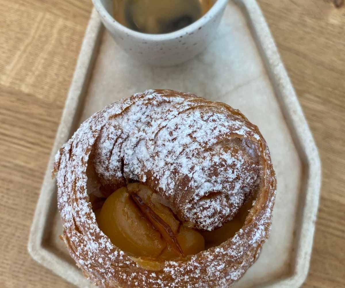 vegan prague krafin kruffin