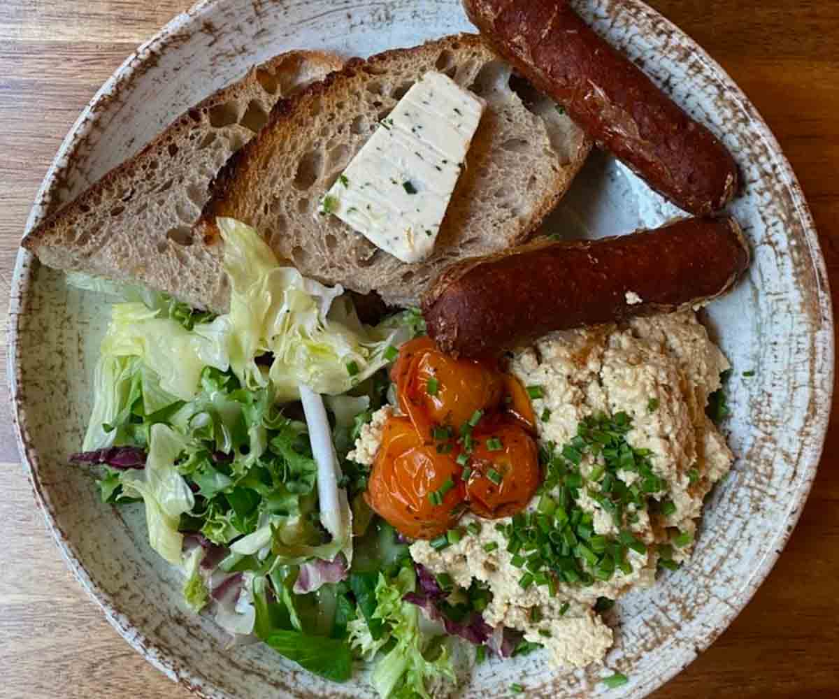 vegan prague salvator hotel breakfast