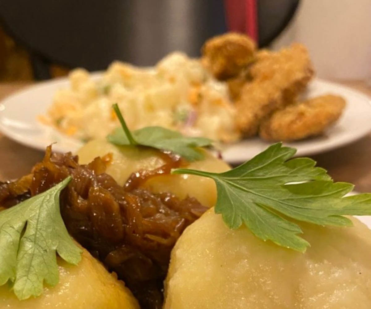 vegan prague strecha dumplings