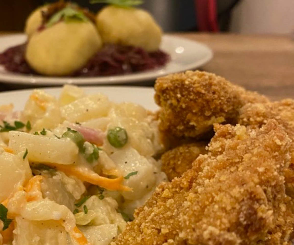 vegan prague strecha schnitzels
