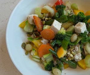 Ananda vegan salad bar
