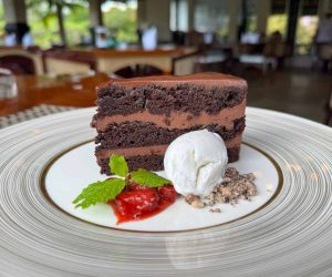 Viceroy Bali vegan chocolate cake