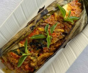 Viceroy Bali vegan pepes tofu