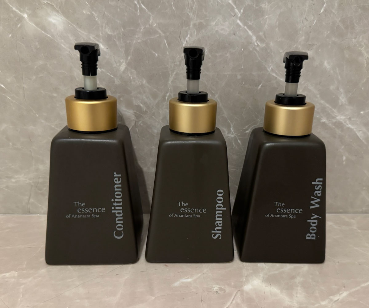 Anantara Siam - bathroom amenities