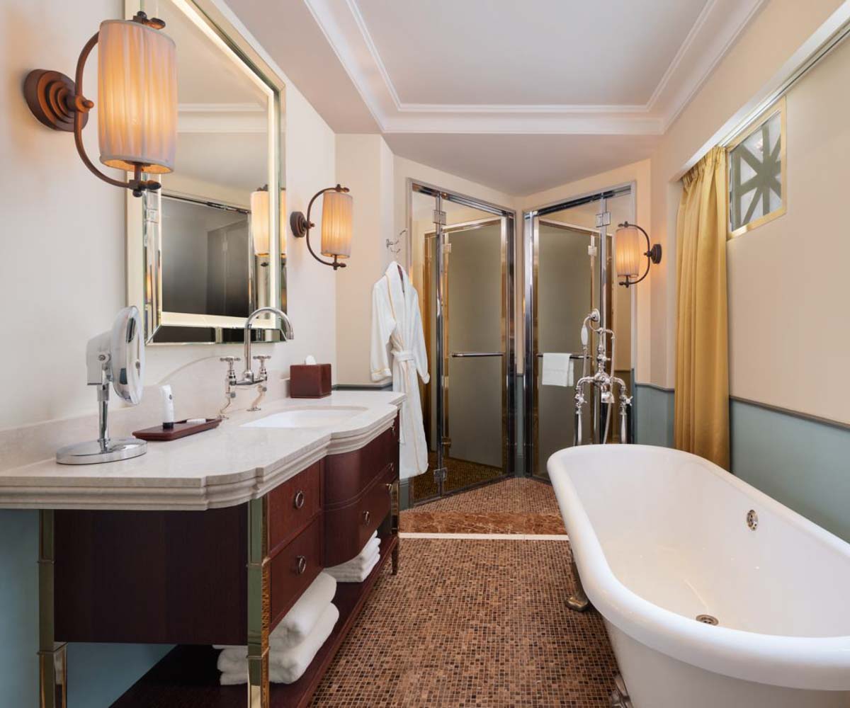 Maxwell Reserve Singapore – suite bathroom Maxwell Reserve Singapore - suite bathroom